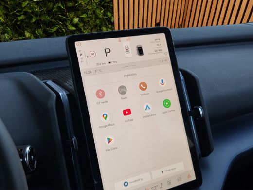 Volvo  EX30 Single Motor Extended Range Plus 69 kWh | Stuur/stoelverwarming | Harman/Kardon | Camera | Adapti... ActivLease financial lease