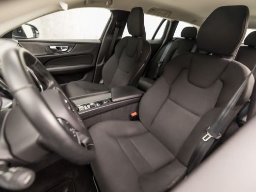 Volvo  V60 2.0 B4 Inscription 197Pk Automaat (APPLE CARPLAY, GROOT NAVI, CAMERA, HARMAN/KARDON, STOELVERWARM... ActivLease financial lease