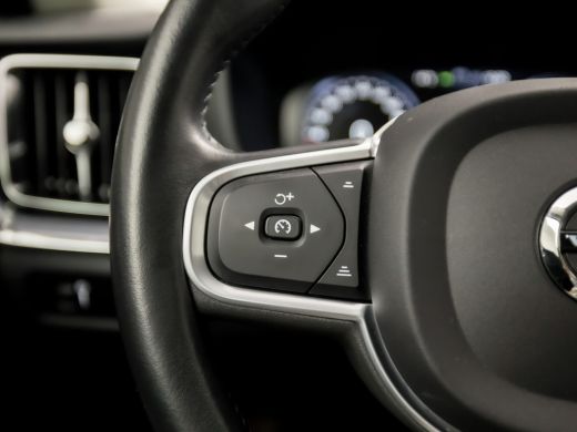 Volvo  V60 2.0 B4 Inscription 197Pk Automaat (APPLE CARPLAY, GROOT NAVI, CAMERA, HARMAN/KARDON, STOELVERWARM... ActivLease financial lease