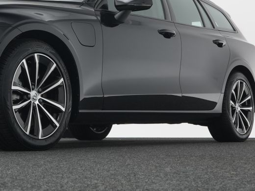 Volvo  V60 T6 AWD Plus Dark | Harman/Kardon | 360&deg; Camera | Trekhaak | Nappa Sportstoelen | Adaptive Cruise ... ActivLease financial lease