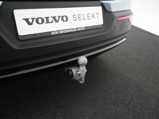 Volvo  XC40 2.0 B4 Plus Dark | Harman/Kardon | Adaptive Cruise | BLIS | Keyless | Google ActivLease financial lease