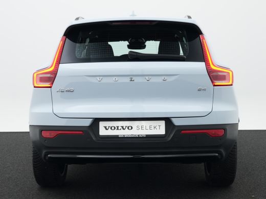 Volvo  XC40 2.0 B4 Plus Dark | Harman/Kardon | Adaptive Cruise | BLIS | Keyless | Google ActivLease financial lease