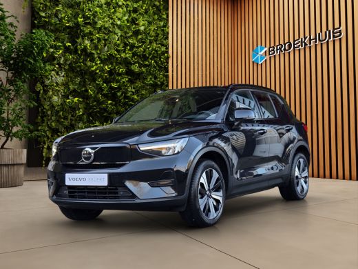 Volvo  XC40 Recharge Core | Camera | CarPlay | Lane Keeping | Climate | 19" Velgen