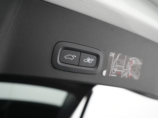 Volvo  XC40 T4 Recharge Inscription | Leder | Panoramadak | 360&deg; | Harman/Kardon | Adaptive Cruise | BLIS | E... ActivLease financial lease