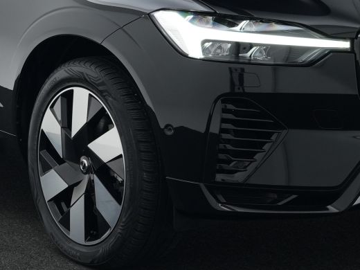 Volvo  XC60 T6 AWD Ultra Dark | 360&deg; Camera | Head-Up | Panoramadak | Trekhaak ActivLease financial lease