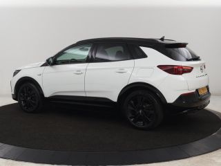 Opel Grandland X 1.6 Turbo Hybrid Business Executive | Stoelverwarming | Adaptive cruise | Camera | Carplay | Stuu...