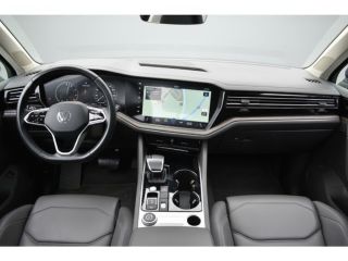 Volkswagen Touareg 3.0 TSi eHybrid ATMOSPHERE 4MOTION TREKHAAK/HEAD-UP/PANORAMADAK