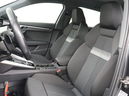 Audi A3 30 TFSI Advanced edition | Sportstoelen | Carplay | Virtual Cockpit | Park Assist | Full LED | Na... ActivLease financial lease