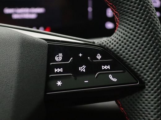 Audi A6 Avant 2.0 e-hybrid quattro S edition Competition 367PK Tech Pro, trekhaak, elek. stoelen, head-up... ActivLease financial lease