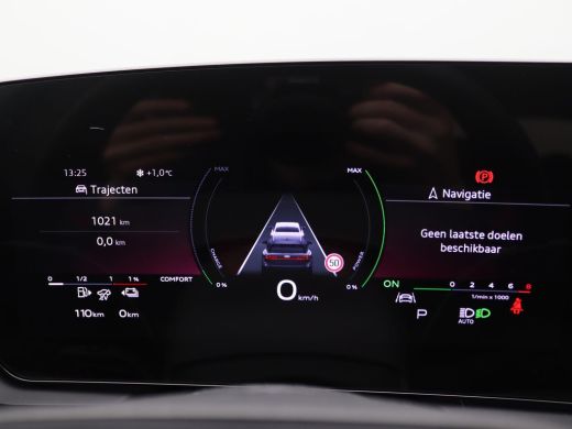 Audi A6 Avant 2.0 e-hybrid quattro S edition Competition Tech Pro, trekhaak, elek. stoelen, head-up, B&O ... ActivLease financial lease