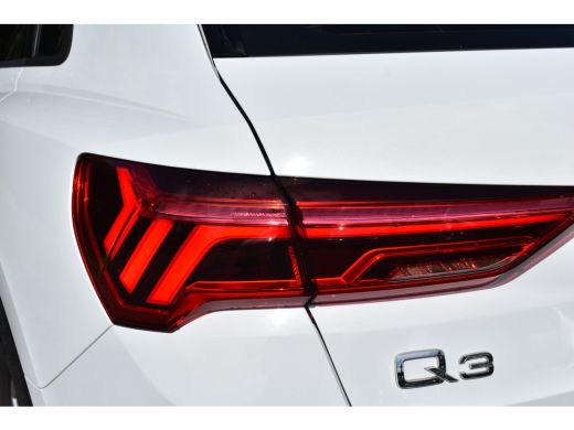 Audi Q3 45 TFSIe 245PK S-TRONIC S-LINE HYBRID LED/VIRTUAL/PDC/CARPLAY ActivLease financial lease