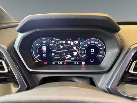 Audi Q4 e-tron 45 quattro S Edition Competition 82 kWh | Optiekpakket zwart plus | Glazen panoramadak | Assisten... ActivLease financial lease