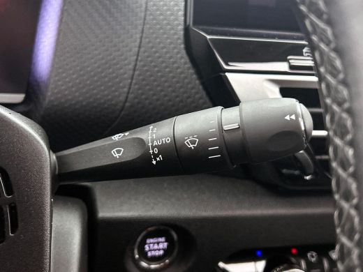 Citroën C4 1.2 Puretech Shine PANO | HEAD-UP | CAMERA ActivLease financial lease