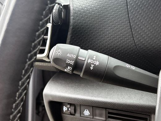 Citroën C4 1.2 Puretech Shine PANO | HEAD-UP | CAMERA ActivLease financial lease