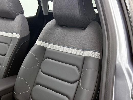 Citroën C4 1.2 Puretech Shine PANO | HEAD-UP | CAMERA ActivLease financial lease