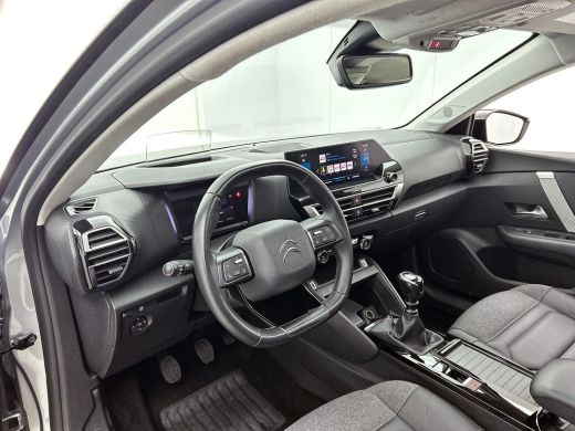 Citroën C4 1.2 Puretech Shine PANO | HEAD-UP | CAMERA ActivLease financial lease