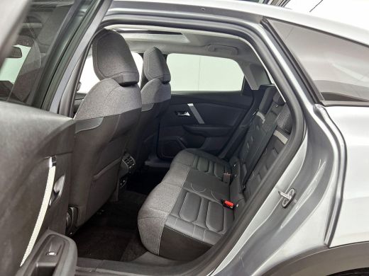 Citroën C4 1.2 Puretech Shine PANO | HEAD-UP | CAMERA ActivLease financial lease