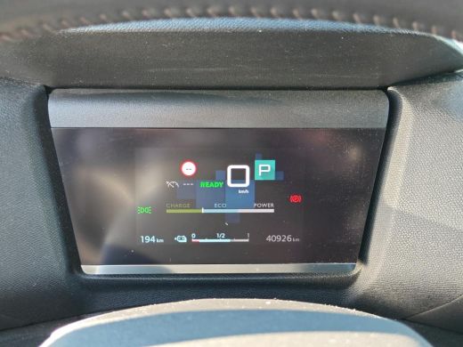 Citroën &euml;-C4 Feel 50 kWh Cruise | Camera | Apple Carplay/Android Auto | | Autonomous Emergency Braking | Bande... ActivLease financial lease