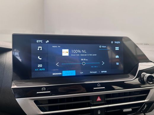 Citroën &euml;-C4 Feel 50 kWh Camera | Carplay | Cruise | Clima | 17LMV | LED | Bluetooth | | Autonomous Emergency ... ActivLease financial lease