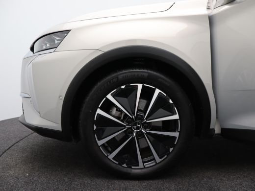 DS DS 7 E-Tense 300 4x4 Rivoli | Leder | Elektrische stoelen | Dodehoek | Adaptieve cruise | Led | ActivLease financial lease