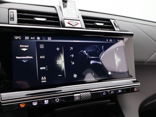 DS DS 7 E-Tense 300 4x4 Rivoli | Leder | Elektrische stoelen | Dodehoek | Adaptieve cruise | Led | ActivLease financial lease