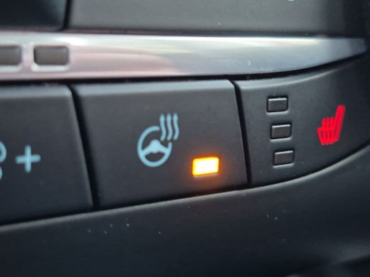 Ford Focus 1.0 EcoBoost Hybrid Titanium X Business Voorruit+Stuur+stoelverwarming | Elektrische achterklep |... ActivLease financial lease