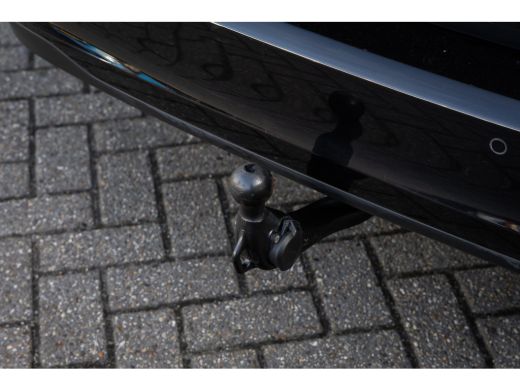 Ford Focus 1.0 EcoBoost Hybrid Vignale | 155pk! | Uniek/full options! | Trekhaak | Leder | Adap cruise | App... ActivLease financial lease