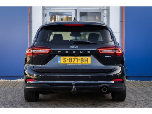 Ford Focus 1.0 EcoBoost Hybrid Vignale | 155pk! | Uniek/full options! | Trekhaak | Leder | Adap cruise | App... ActivLease financial lease