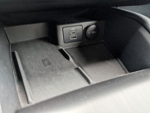 Ford Kuga 2.5 PHEV 225pk Titanium 225pk | Parkeer-camera | Winter Pack | Keyless | Privacy-glass ActivLease financial lease