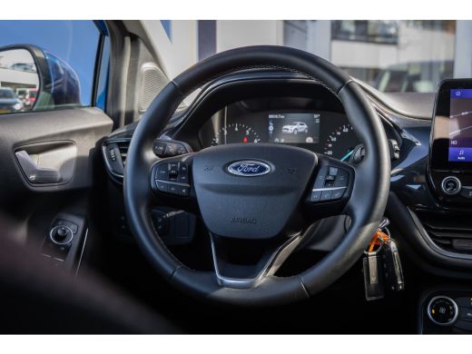 Ford Puma 1.0 EcoBoost Hybrid Titanium | Camera | Apple Carplay/Android Auto | Cruise control | Navigatie |... ActivLease financial lease