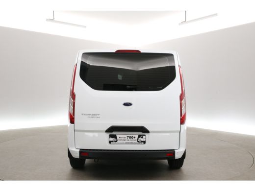 Ford Transit Custom 2.0 TDCI L2H1 | DC | 2800kg Trekgew. | 6 Zits | Airco | Cruise | Parkeersensoren ActivLease financial lease