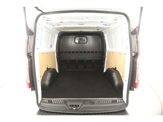 Ford Transit Custom 2.0 TDCI L2H1 | DC | 2800kg Trekgew. | 6 Zits | Airco | Cruise | Parkeersensoren ActivLease financial lease