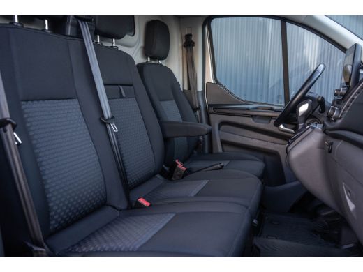 Ford Transit Custom L2H1 | 130pk | Automaat | LED | Camera | Stoelverw. | Cruise | Airco ActivLease financial lease