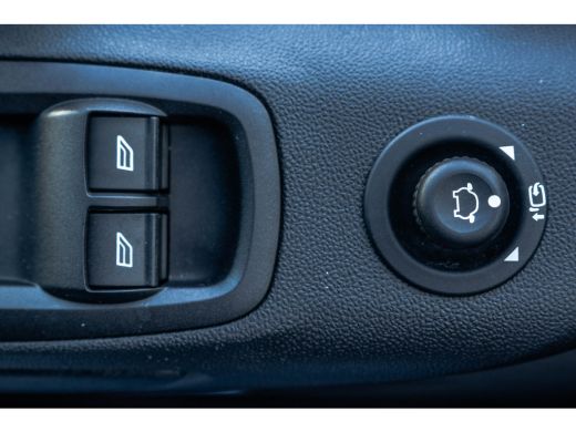 Ford Transit Custom L2H1 | 130pk | Automaat | LED | Camera | Stoelverw. | Cruise | Airco ActivLease financial lease