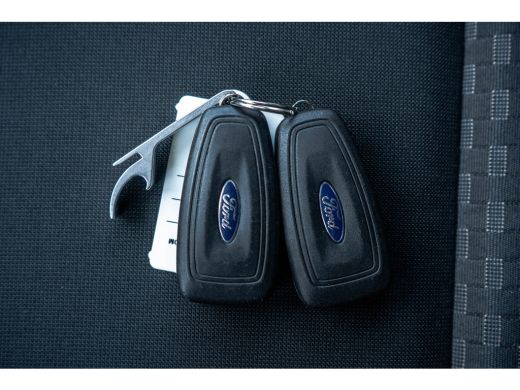 Ford Transit Custom L2H1 | 130pk | Automaat | LED | Camera | Stoelverw. | Cruise | Airco ActivLease financial lease