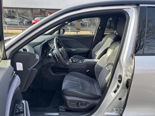 Lexus LBX Cool 2WD | 06-10141018 Voor meer informatie ActivLease financial lease