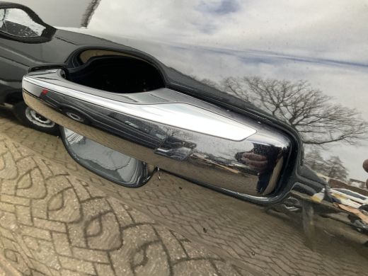 Lynk & Co 01 1.5 262pk Plug-in Carplay Adapt.Cruise Black ActivLease financial lease