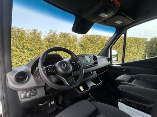 Mercedes-Benz Sprinter 315 CDI 150 PK AUTOMAAT RWD / DUBBEL-CABINE / L2H2 / 3.5T TREKHAAK / 5 PERSOONS / AIRCO / CRUISE ... ActivLease financial lease
