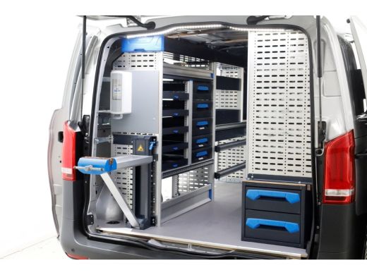 Mercedes-Benz Vito 114 CDI 136pk Compact 9G Automaat 2x Schuifdeur/LED/Camera/Inrichting 11-2022 ActivLease financial lease