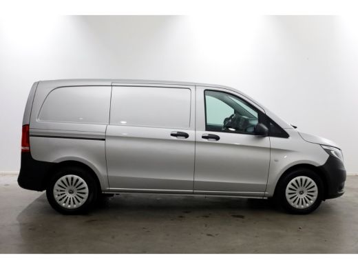 Mercedes-Benz Vito 114 CDI 136pk Compact 9G Automaat 2x Schuifdeur/LED/Camera/Inrichting 11-2022 ActivLease financial lease