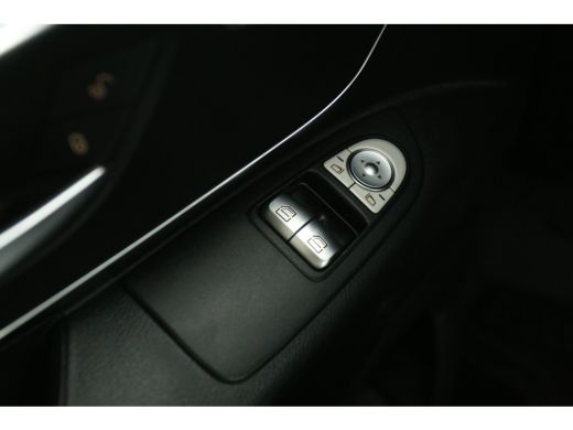 Mercedes-Benz Vito 114 CDI Lang | Aut. | Airco | Adap. Cruise | 3 Zits | Camera | Trekhaak | Carplay | Navi ActivLease financial lease