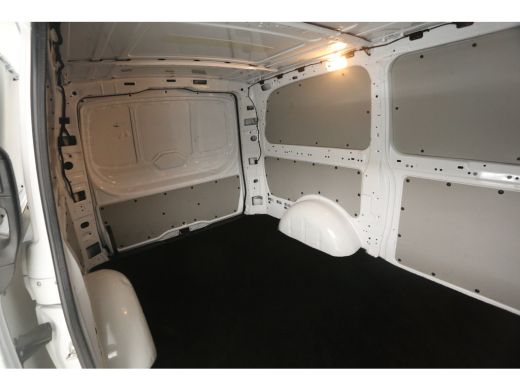 Mercedes-Benz Vito 114 CDI Lang | Aut. | Airco | Adap. Cruise | 3 Zits | Camera | Trekhaak | Carplay | Navi ActivLease financial lease