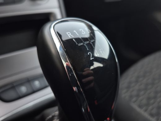 Opel Astra Sports Tourer 1.2 Edition Trekhaak | Climate control | Camera | Parkeersensoren | Full map naviga... ActivLease financial lease