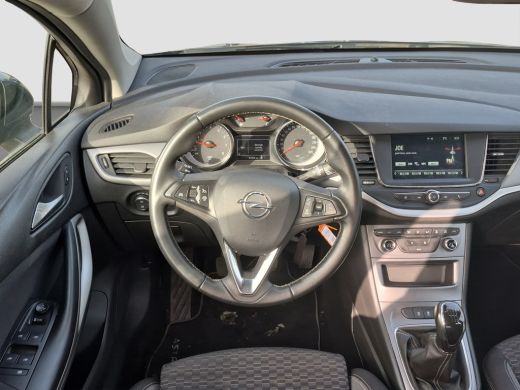 Opel Astra Sports Tourer 1.2 Edition Trekhaak | Climate control | Camera | Parkeersensoren | Full map naviga... ActivLease financial lease