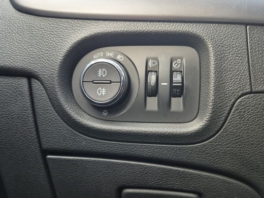 Opel Astra Sports Tourer 1.2 Edition Trekhaak | Climate control | Camera | Parkeersensoren | Full map naviga... ActivLease financial lease