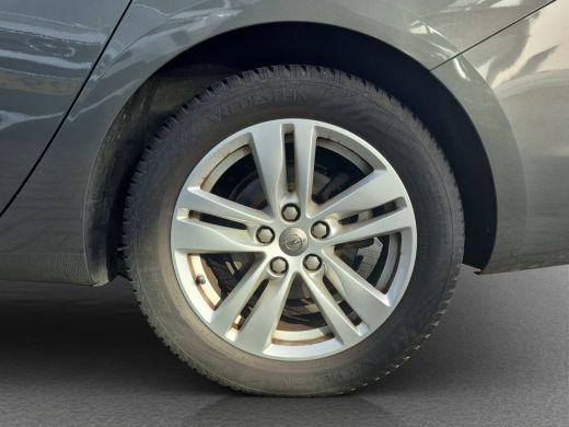 Opel Astra Sports Tourer 1.2 Edition Trekhaak | Climate control | Camera | Parkeersensoren | Full map naviga... ActivLease financial lease