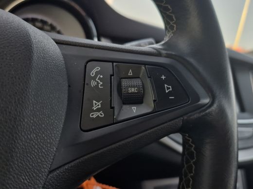 Opel Astra Sports Tourer 1.2 Edition Trekhaak | Climate control | Camera | Parkeersensoren | Full map naviga... ActivLease financial lease