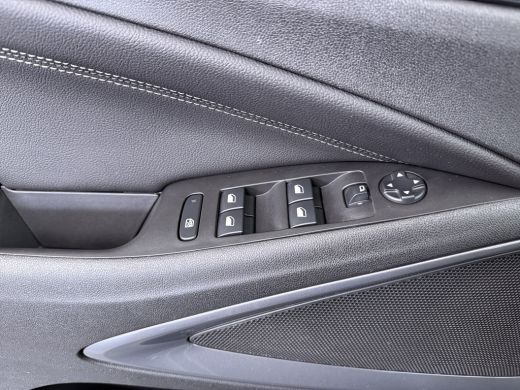 Opel Crossland 1.2 Turbo Elegance | Achteruitrijcamera | Apple Carplay/Android Auto|telefoonintegratie premium |... ActivLease financial lease