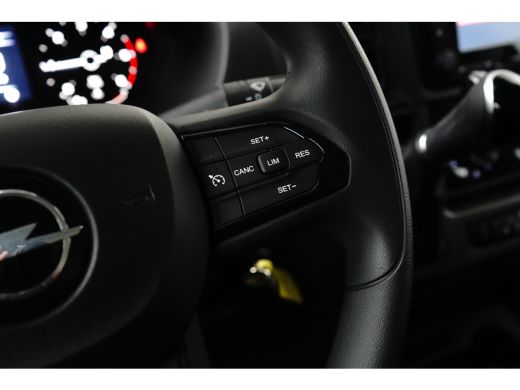 Opel Movano 35 L2H2 BlueHDI 140pk Automaat | NIEUW BPM VRIJ | CAMERA | CARPLAY | PDC | AIRCO | ActivLease financial lease