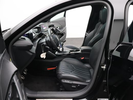 Peugeot 208 1.2 PureTech GT-Line | Achteruitrijcamera | Airco (automatisch) | Apple Carplay/Android Auto|tele... ActivLease financial lease